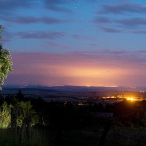Panoramique de nuit et light-painting